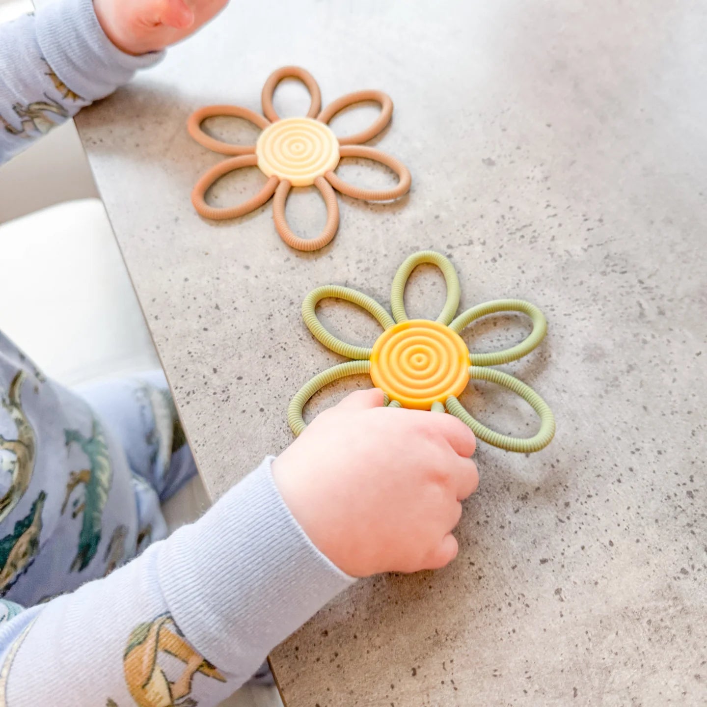 Flower teether